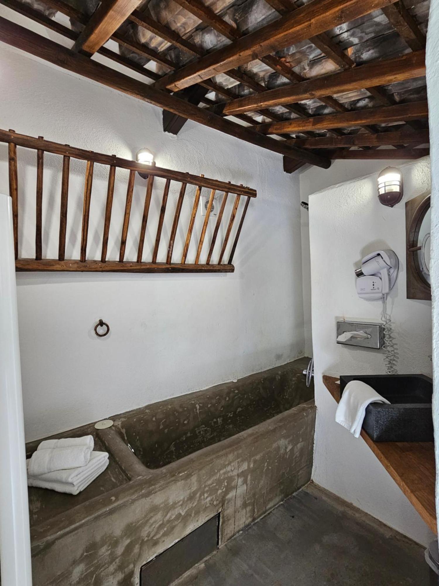 Mas De Calabrun Hotel Saintes-Maries-de-la-Mer Kültér fotó